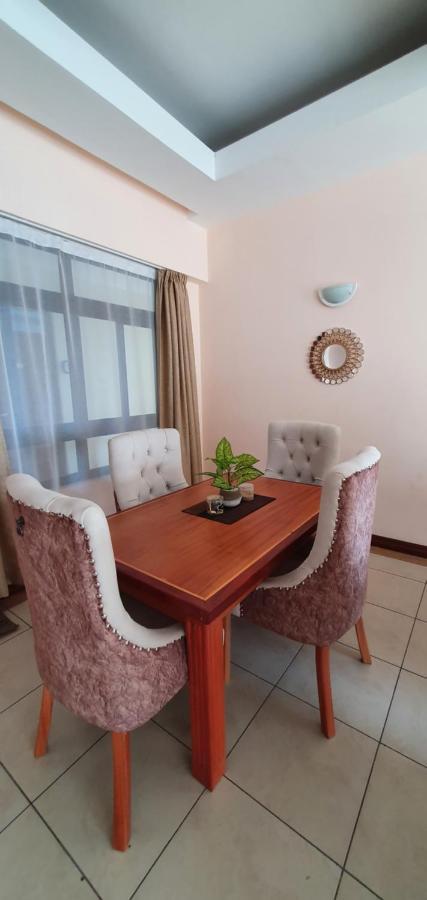 Penthouse Five - The Beautiful 3Br En-Suite Apt Mombasa Extérieur photo